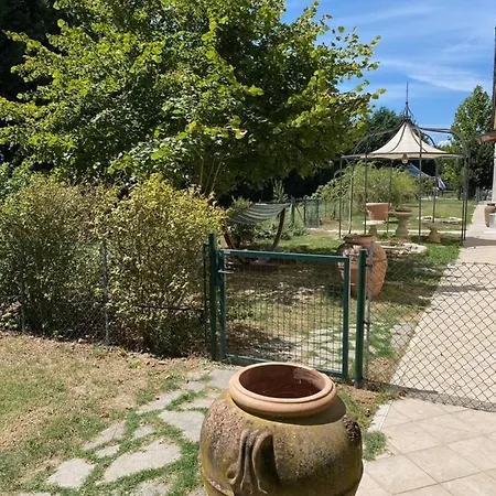 Agriturismo San Michele Lantgård